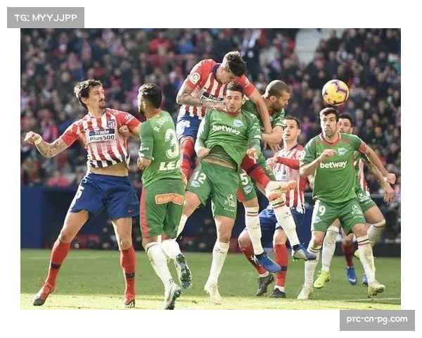 三中卫体系回潮：解析意甲多队采用该阵型对联赛攻守格局的影响